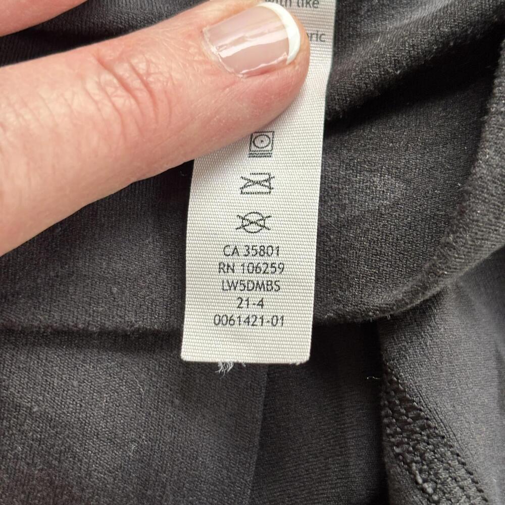Lululemon Align Jogger / Camo Jogger –‎ Black Camo – Size 6 - Picture 6 of 7